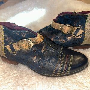 Lartiste Colorful Patterned Ankle Boots